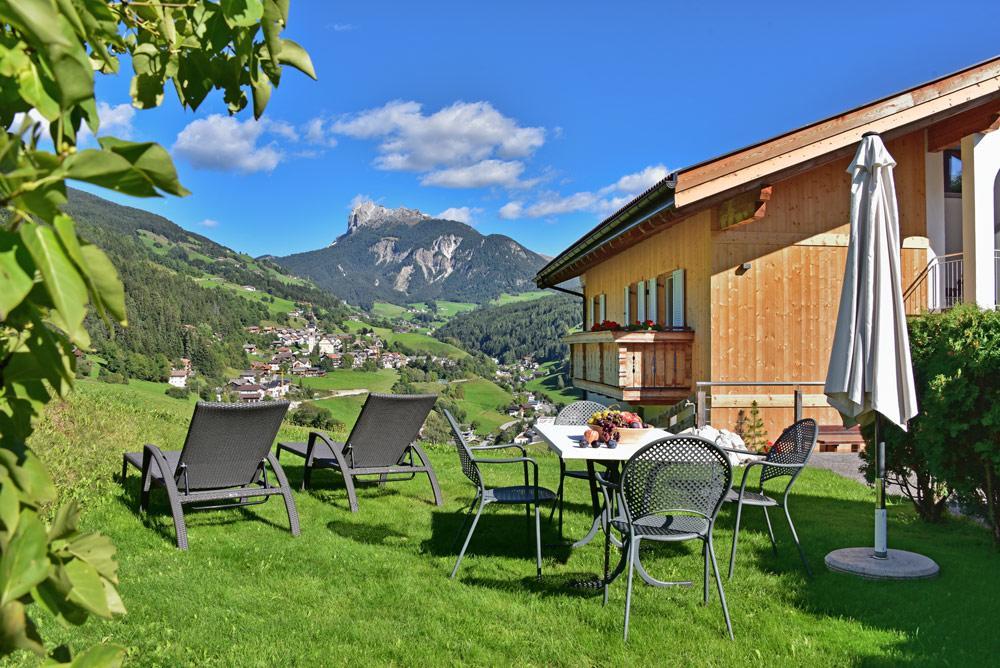 Jaiterhof Apartment Funes  Luaran gambar