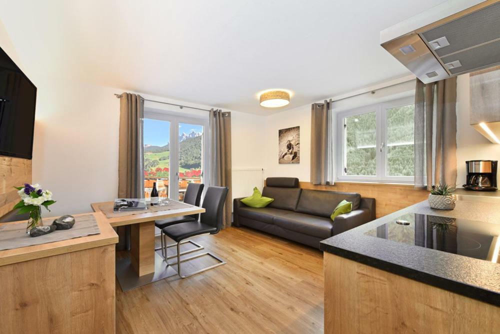 Jaiterhof Apartment Funes  Luaran gambar
